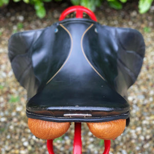 Stubben Siegfried 17.5” Black Jump Saddle